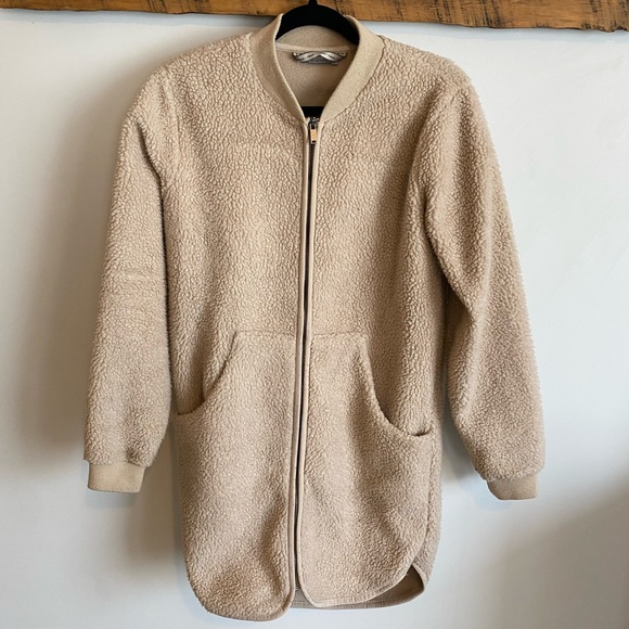 Jacket Cream Mid length - Picture 1 of 4